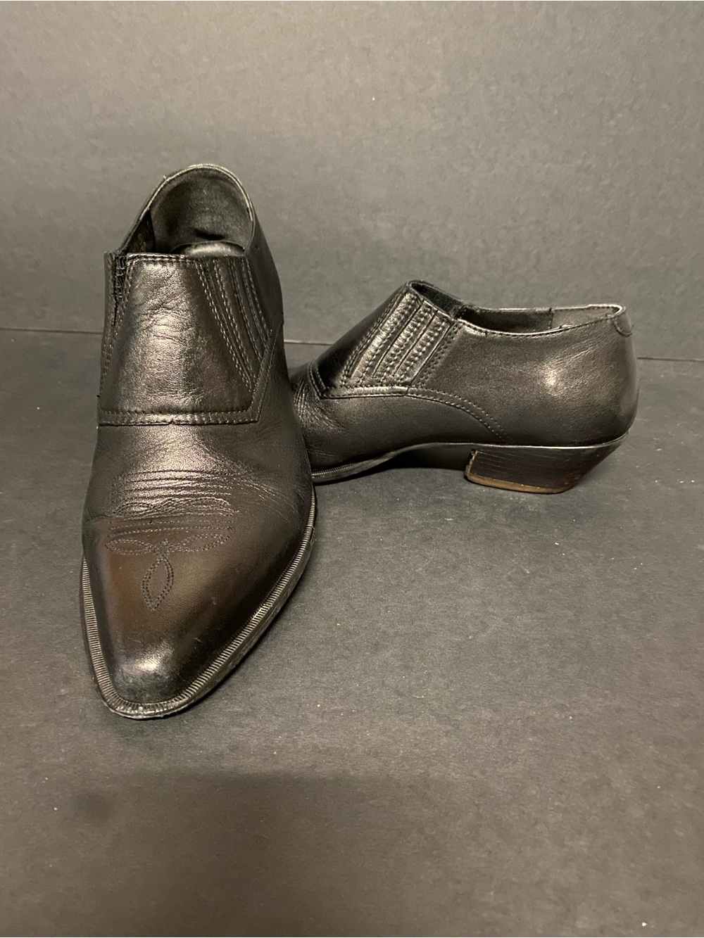 Durango Classic Black Leather Slip-On womens Dress ankle boots